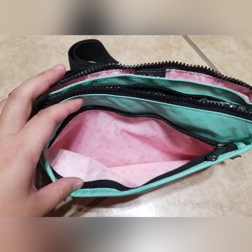 Kipling x Wicked RIRI Gradient Magic Crossbody - Picture 7 of 7